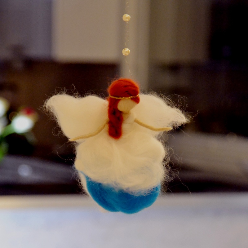 Enkeli (Valkoinen/Taivaansininen)