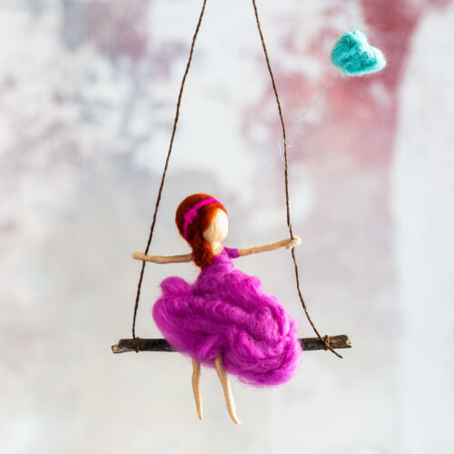 Keinuva keiju "Onni", Purppura